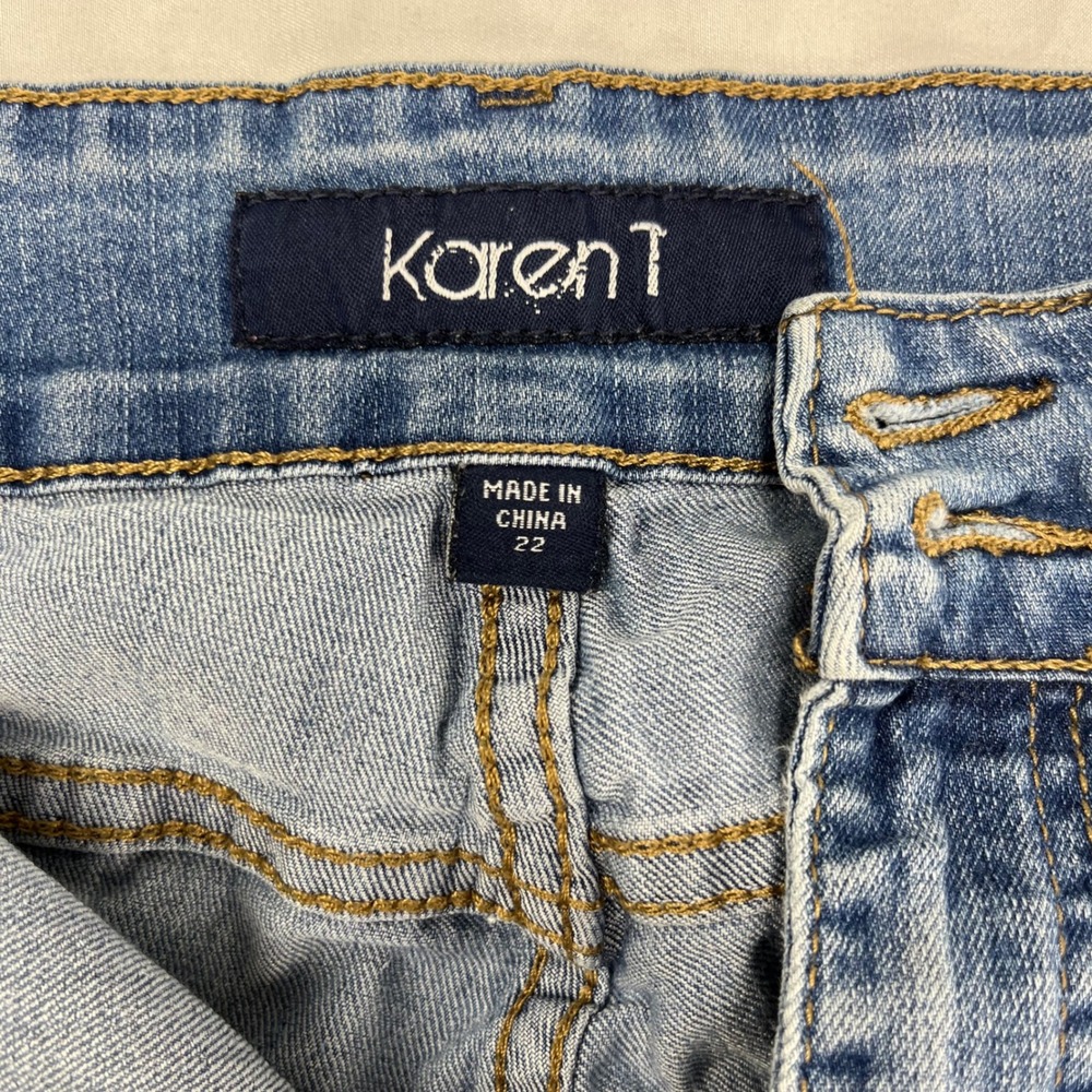 Karen‎ T Bermuda Jean Shorts Medium Wash Denim Flap Pocket Shorts - Picture 2 of 5